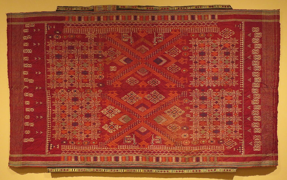 Embroidered bridal shawl from Punjab, India, an heirloom South Asian wedding textile